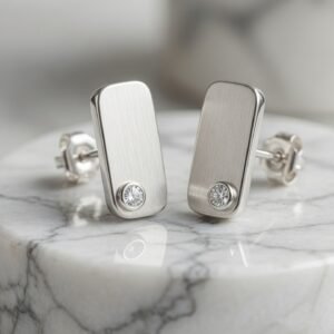 Minimalism Silver and Diamond Studded Earring